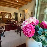 Greif Boutique Juna בית חווה *