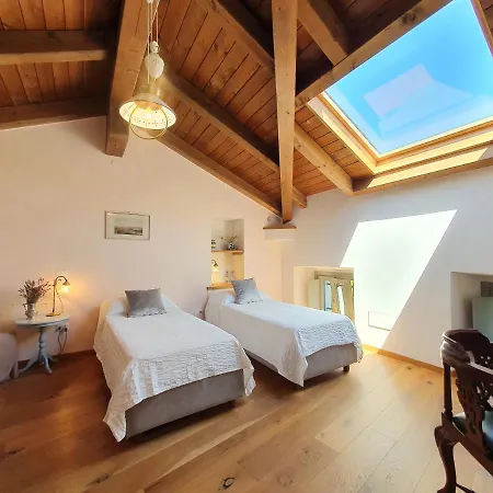 Greif Boutique Juna Фермерский дом Ауризина