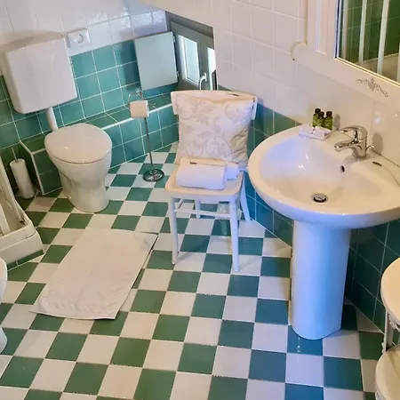 Greif Boutique Juna * Ауризина